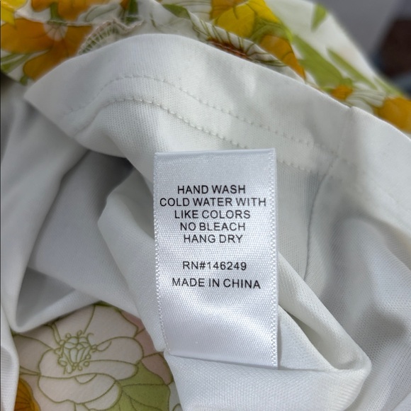 Aakaa Long Floral Dress with Dramatic Ruffle and Bow Back Maxi Length Size Small - Picture 16 of 16